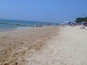 Пляж Пратамнак